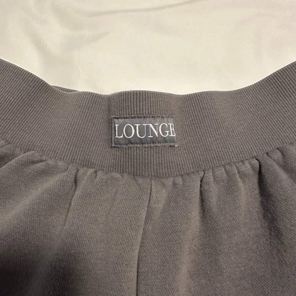 LOUNGE Gray Crop Top and Short Set - Picture 8 of 10